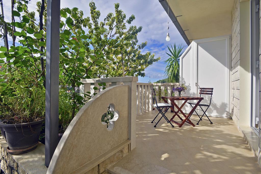 Apartments Micic Hvar Town Esterno foto